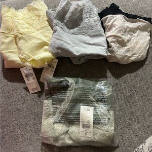 Lace Trim Panties Set - Yellow, Gray, Black & green